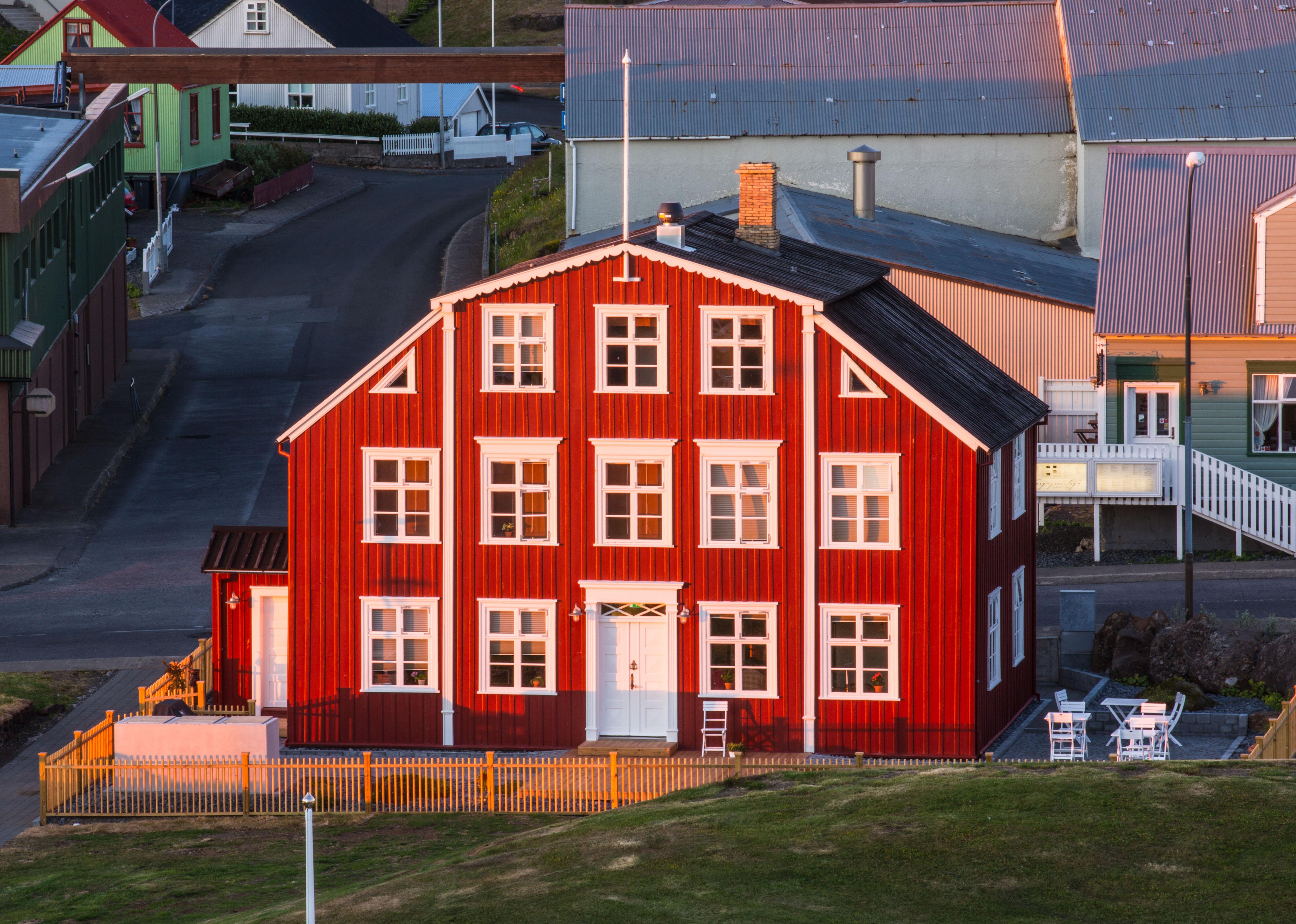 Hotel Egilsen Stykkisholmur Exterior photo