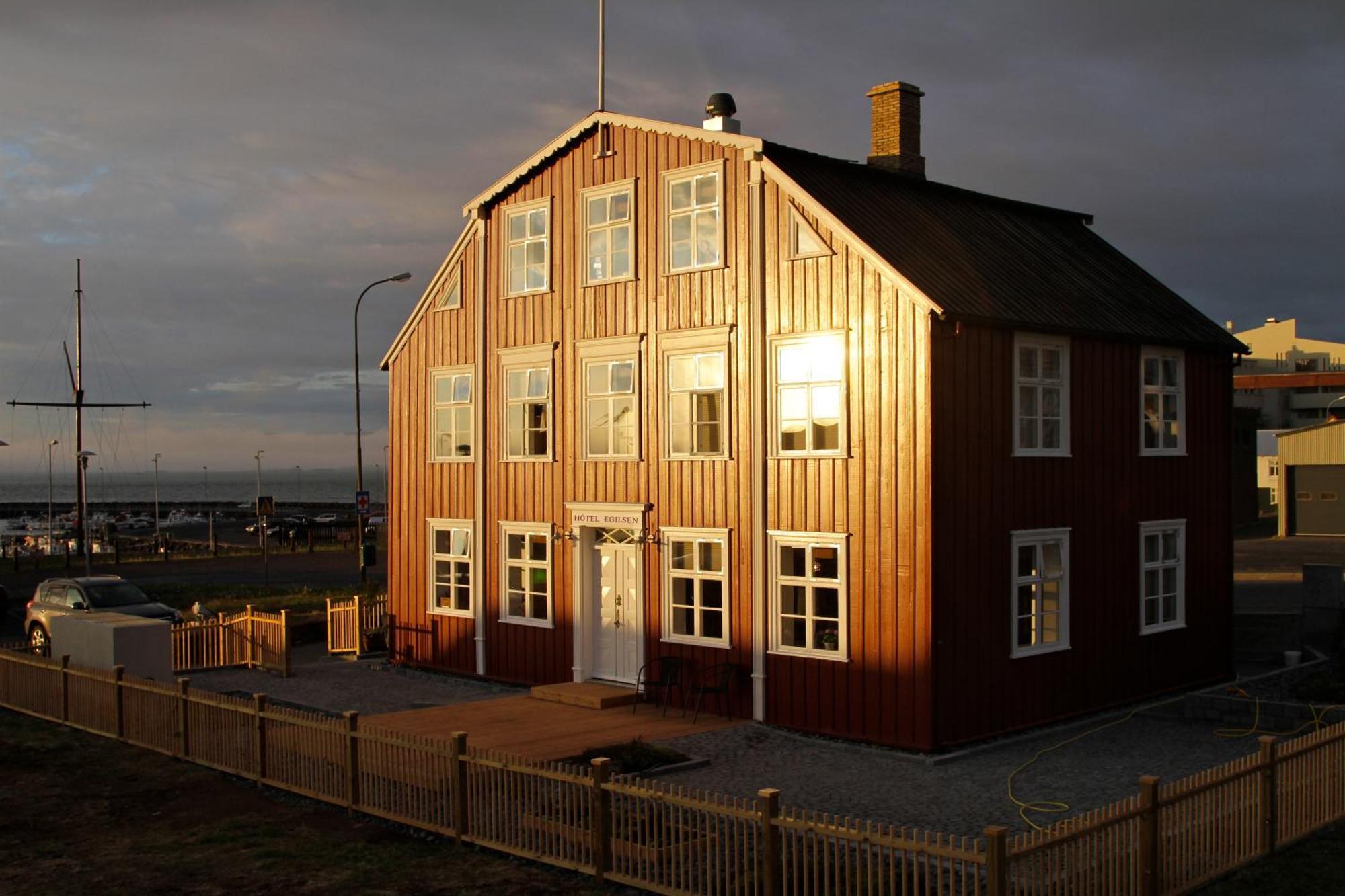 Hotel Egilsen Stykkisholmur Exterior photo
